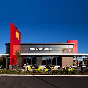 Административный директор McDonald's покидает компанию после 20 лет работы