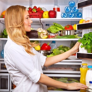 Шведский ритейлер ICA тестирует доставку заказов с выкладкой в холодильник