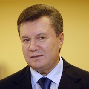 Виктор Янукович открыл крупнейший украинский хлебозавод